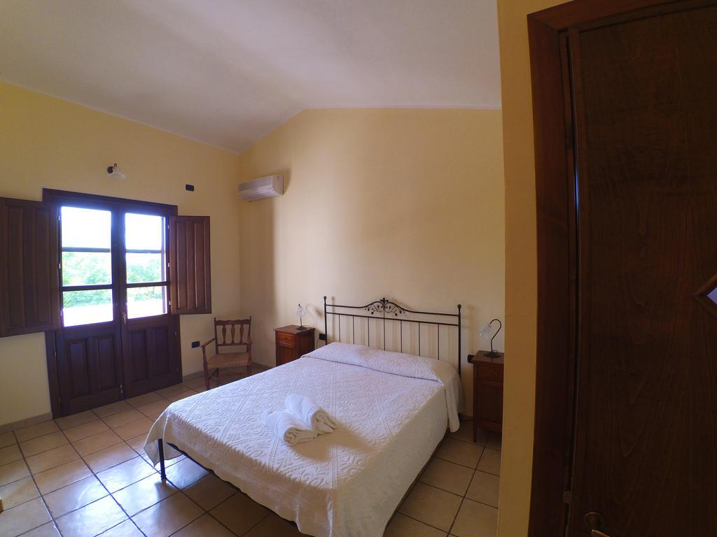 הוילה ארבוס Agriturismo Satanca מראה חיצוני תמונה