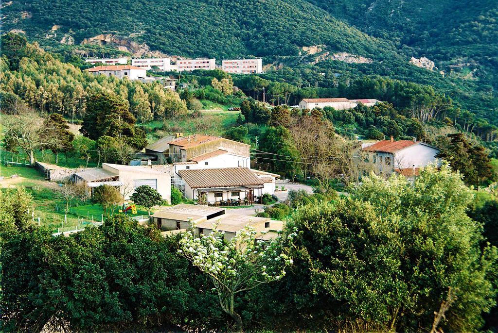 הוילה ארבוס Agriturismo Satanca מראה חיצוני תמונה